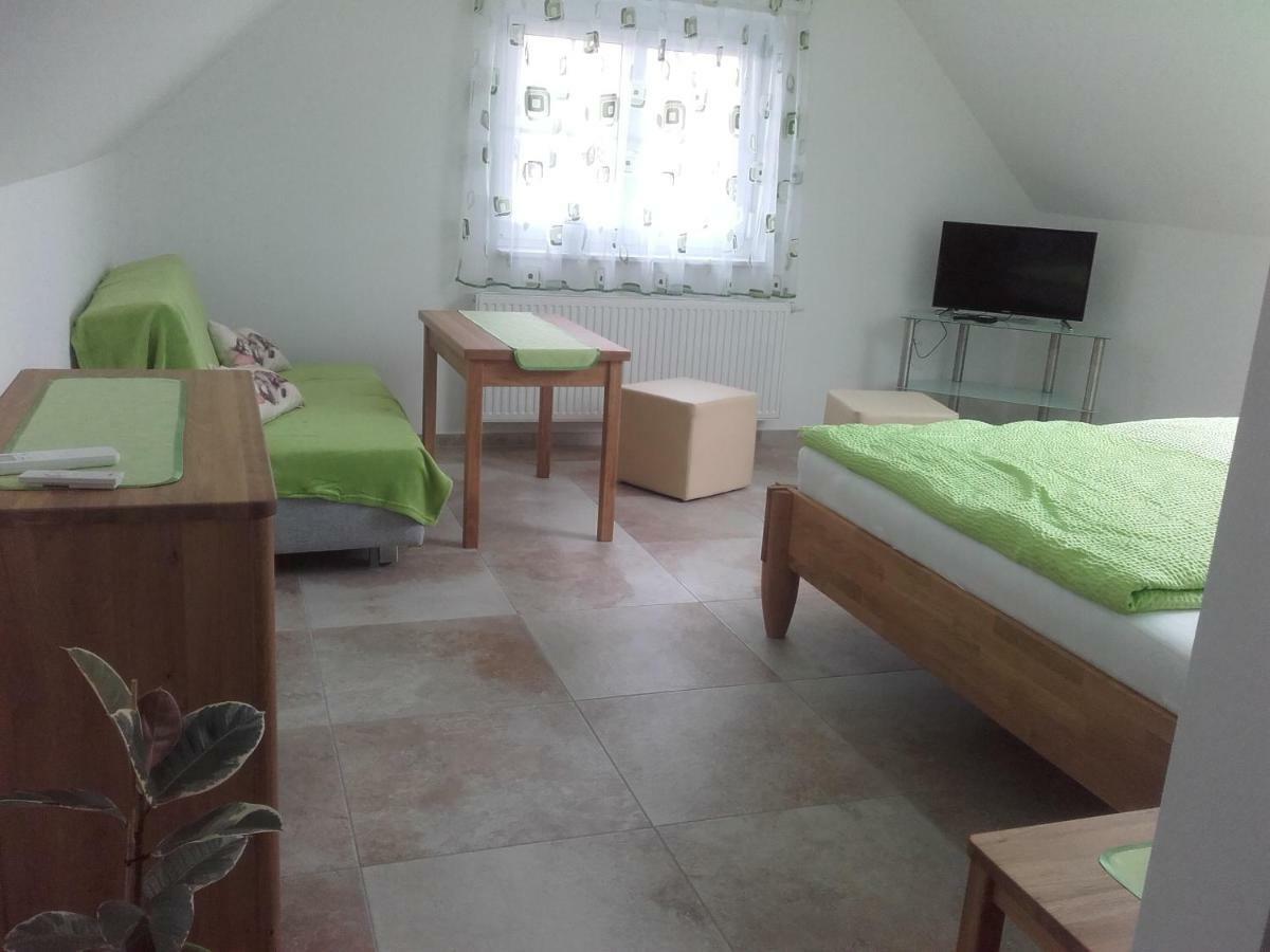 Kogelschneiderhof Apartment Dobl-Zwaring Ngoại thất bức ảnh
