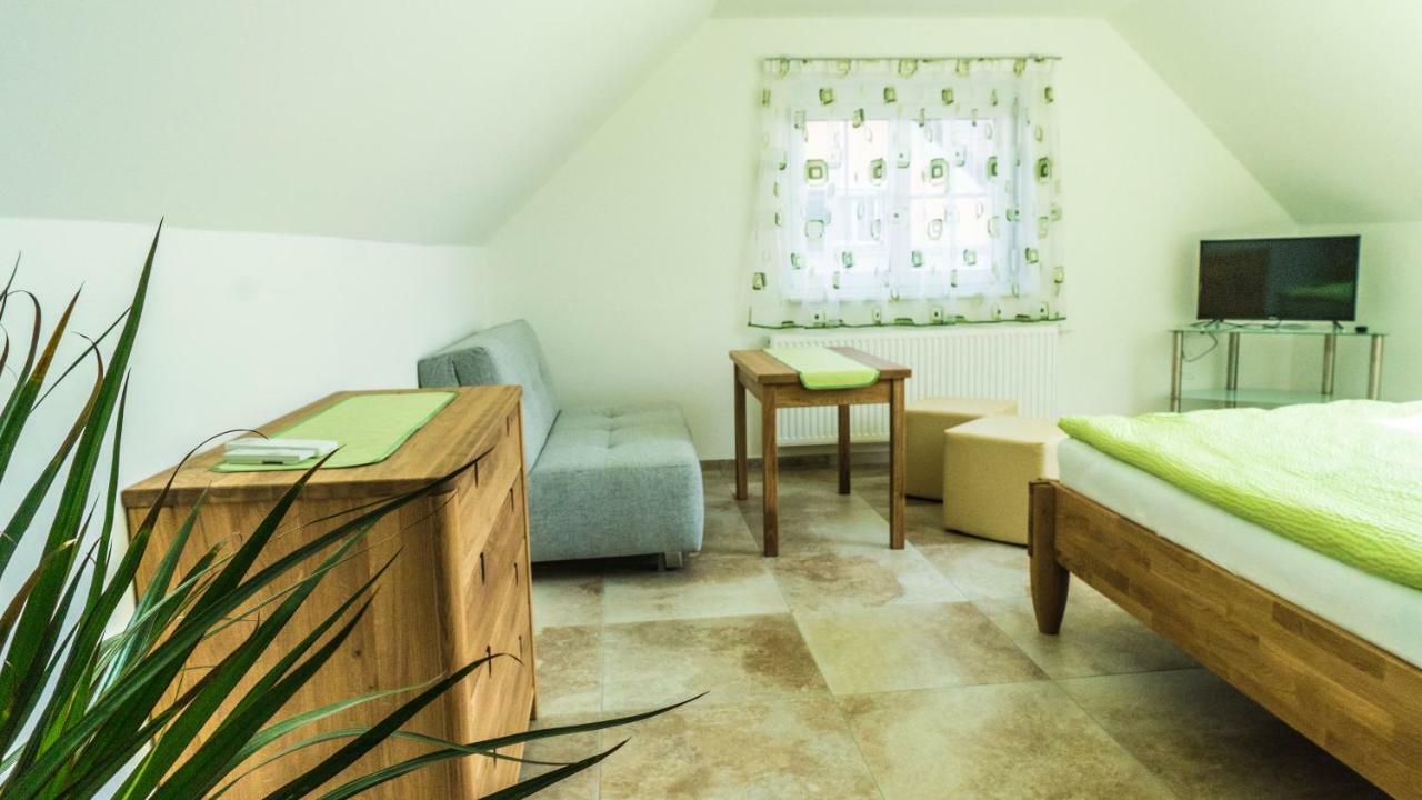 Kogelschneiderhof Apartment Dobl-Zwaring Ngoại thất bức ảnh